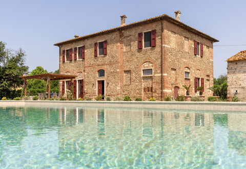 Villa Leone Reale: Estate, Swimming Pool, Hacienda, Brick, Farmhouse, Villa, Historic House, Mansion, Eco Hotel, Backyard