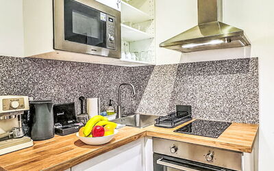 Accommodation:&nbsp;Čelakovsky 104.5