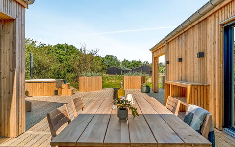 Silja - 900M from the Sea: Grass, Grassland, Land Lot, Cottage, Rural Area, Meadow, Garden Buildings, Garden, Shed