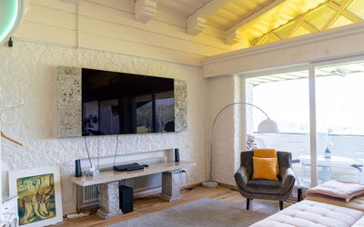 Accommodation:&nbsp;Penthouse Deluxe 1.2