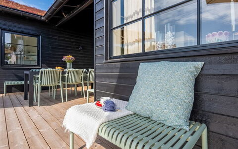 Adia - 650M from the Sea: Estate, Shade, Driveway, Farmhouse