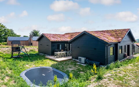 Adia - 650M from the Sea: Wood, Flooring, Interior Design, Floor, Furniture, Wood Flooring, Room, Ceiling, Wood Stain, Hardwood