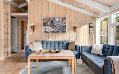 Siegfried - 400M from the Sea: Furniture, Interior Design, Wood, Flooring, Couch, Floor, Living Room, Ceiling, Room, Home