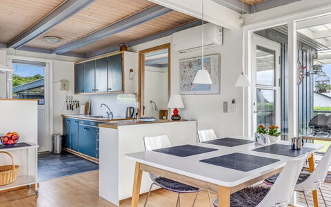 Nielsine - 250M from the Sea: Wood, Flooring, Interior Design, Furniture, Ceiling, Kitchen, Kitchen & Dining Room Table, Wood Flooring, Chair, Hardwood