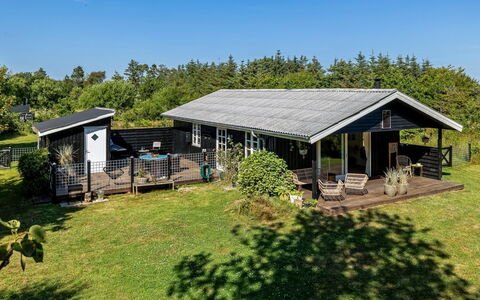Voitto - 1Km to the Fjord: Home, Roof, House, Door, Cottage, Shade, Garden, Groundcover, Porch, Yard