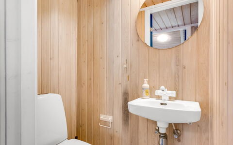 Rathulf - 700M from the Sea: Wood, Plumbing Fixture, Flooring, Interior Design, Bathroom, Floor, Bathroom Sink, Sink, Room, Plumbing