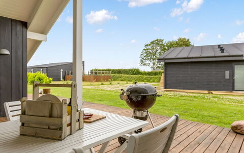Winald - 150M from the Sea: Grass, Grassland, Land Lot, Cottage, Rural Area, Meadow, Garden Buildings, Garden, Shed