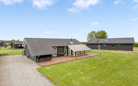 Winald - 150M from the Sea: Grass, Grassland, Land Lot, Cottage, Rural Area, Meadow, Garden Buildings, Garden, Shed