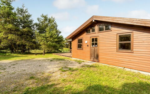 Edele - 5Km from the Sea: Estate, Shade, Driveway, Farmhouse