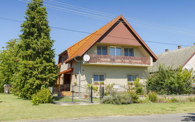 Balatonfenyves 101