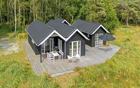 Farman - 150M from the Sea: Wood, Home, Porch, Deck, Hardwood, Roof, Wood Stain, Wood Flooring, Eco Hotel