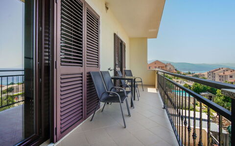 Šmit: Apartment, Balcony, Condominium, Chair, Aluminium, Handrail, Hardwood, Daylighting, Penthouse Apartment, Deck
