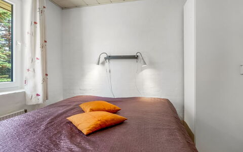 Ebon - from the Sea: Interior Design, Bedroom, Wall, Bed, Flooring, Floor, Ceiling, Wood, Bed Sheet, Light Fixture