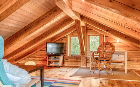 Devis - from the Sea: Wood, Home, Porch, Deck, Hardwood, Roof, Wood Stain, Wood Flooring, Eco Hotel