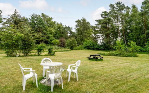 Hoat - 1.7Km from the Sea: Grassland, Land Lot, Garden, Lawn, Meadow, Pasture, Landscaping, Park, Plantation, Evergreen