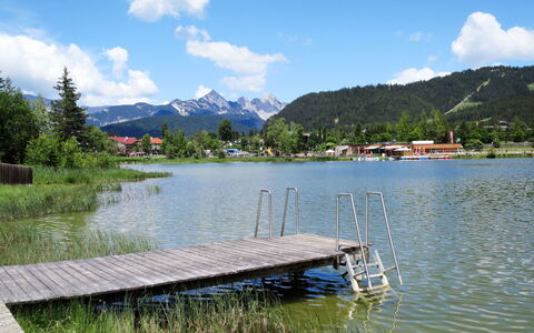 Seefeld in Tirol 381: Water Resources, Water, Mountainous Landforms, Body Of Water, Tree, Nature, Mountain, Natural Landscape, Hill
