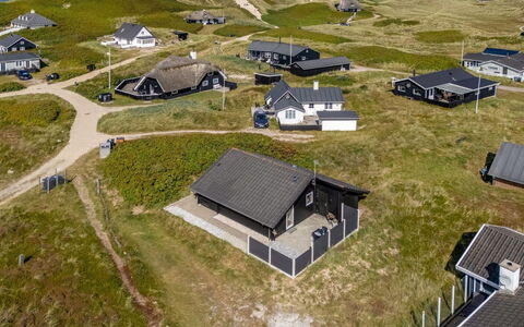 Georg - 200M from the Sea: Grass, Grassland, Land Lot, Cottage, Rural Area, Meadow, Garden Buildings, Garden, Shed