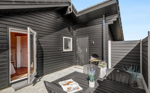 Georg - 200M from the Sea: Grass, Grassland, Land Lot, Cottage, Rural Area, Meadow, Garden Buildings, Garden, Shed