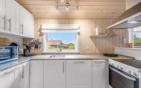 Effie - 500M from the Sea: Wood, Flooring, Floor, Kitchen, Interior Design, Ceiling, Countertop, Home, Cabinetry, Kitchen Appliance