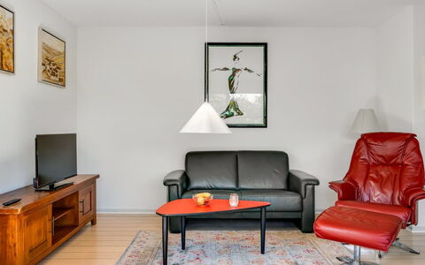 Ilmo - 1.9Km from the Sea: Furniture, Interior Design, Flooring, Couch, Wall, Floor, Wood, Table, Living Room, Room