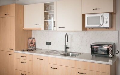 Accommodation:&nbsp;Anny 2 684.2