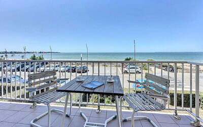 Tharon Plage 200: Leaf, Garden, Shade, Eco Hotel, Outdoor Furniture, Yard, Landscaping, Design