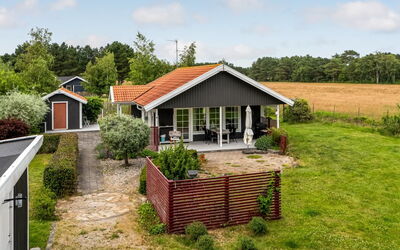 Thine - 800M from the Sea