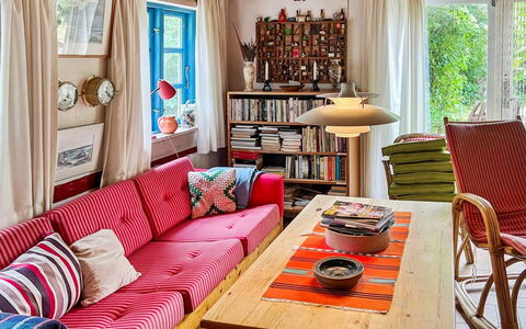 Virpi - 8Km from the Sea: Apartment, Condominium, Estate, Balcony, Villa, Hotel