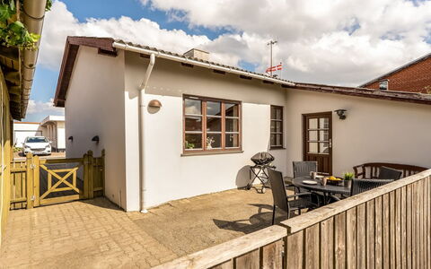 Antine - 400M from the Sea: Apartment, Condominium, Estate, Balcony, Villa, Hotel