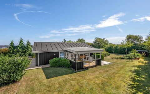 Anelise - 800M to the Fjord: Grass, Roof, Home, House, Land Lot, Cottage, Estate, Lawn, Shade, Garden