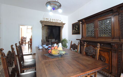 Casa Zaira: Furniture, Wood, Interior Design, Table, Chair, Flooring, Dining Room, Kitchen & Dining Room Table, Room, Floor