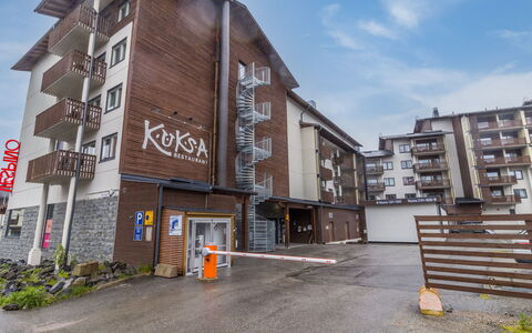 Ruka Ski Chalets Ii Huoneisto 2605: Building, Urban Area, Facade, Apartment, Architecture, Town, Residential Area, Neighbourhood, Urban Design, Condominium
