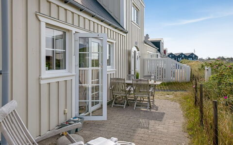 Hildegerd - 100M from the Sea: House, Home, Roof, Cottage, Land Lot, Estate, Farmhouse, Village, Farm