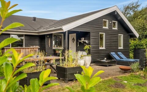 Diderik - 20M to the Fjord: Cottage, Backyard, Yard, Garden Buildings, Shed, Siding, Outdoor Furniture, Log Cabin, Outdoor Structure, Shack