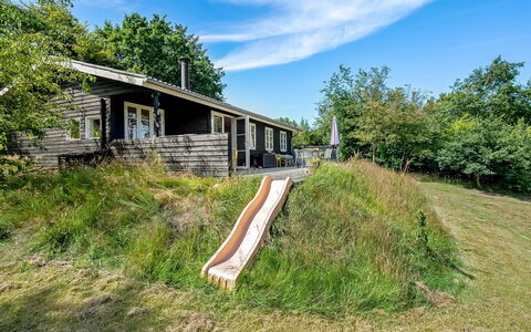 Vitus - 600M from the Sea: Grass, Grassland, Land Lot, Cottage, Rural Area, Meadow, Garden Buildings, Garden, Shed