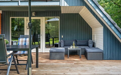 Hannele - 10Km from the Sea: Wood, Furniture, Chair, Outdoor Furniture, Porch, Deck, Hardwood, Plank, Shade, Cottage