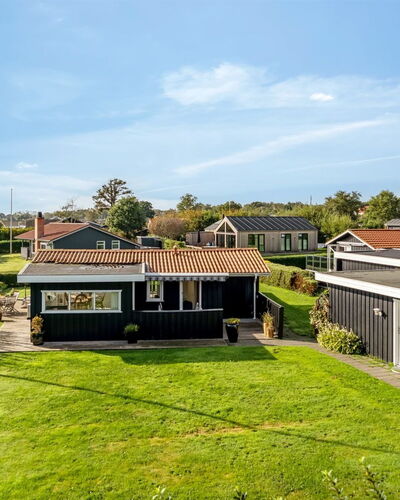 Thit - 90M from the Sea