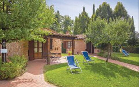 Oasi Della Pergola: Shrub, Garden, Resort, Residential Area, Estate, Outdoor Furniture, Backyard, Lawn, Swimming Pool