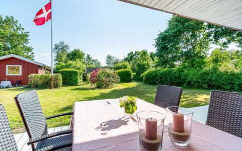 Viktoria - 500M from the Sea: Grass, Grassland, Land Lot, Cottage, Rural Area, Meadow, Garden Buildings, Garden, Shed