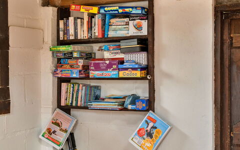Oak Lotus Belle Tent: Shelf, Shelving, Bookcase, Book, Wood Stain, Publication, Hardwood, Plywood, Paint, Plank
