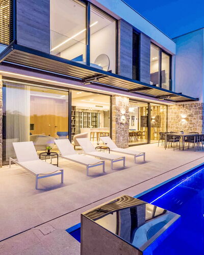 Vista i: Blue, Swimming Pool, Estate, Resort, Villa, Mansion, Hotel, Eco Hotel, Resort Town