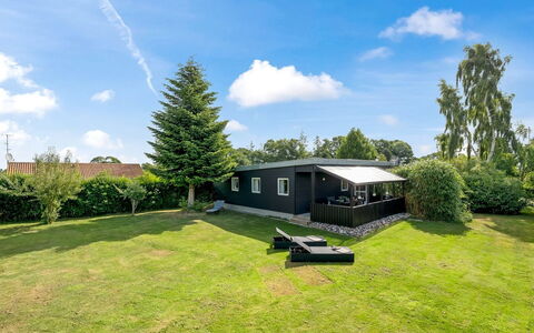 Nicklas - 250M from the Sea: Cottage, Backyard, Yard, Garden Buildings, Shed, Siding, Outdoor Furniture, Log Cabin, Outdoor Structure, Shack