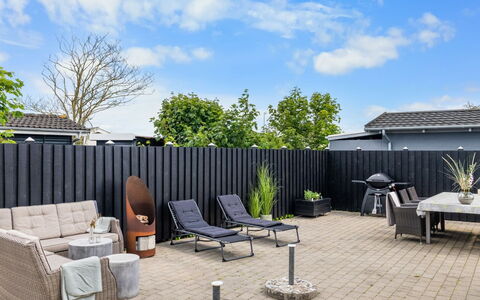 Daya - 75M from the Sea: Cottage, Backyard, Yard, Garden Buildings, Shed, Siding, Outdoor Furniture, Log Cabin, Outdoor Structure, Shack