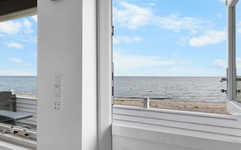 Folkhart - 10M from the Sea: Apartment, Condominium, Estate, Balcony, Villa, Hotel