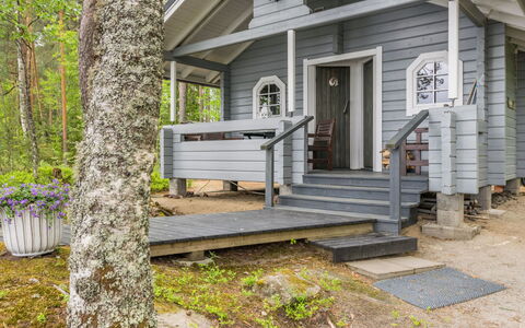 Tervapääsky: Wood, Cottage, House, Home, Door, Hardwood, Garden Buildings, Wood Stain, Log Cabin, Plank