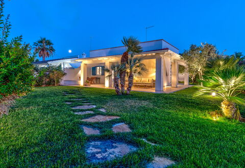 Villa Azzurra Monticelli: Home, Estate, Mansion, Resort, Hacienda, Garden, Landscaping, Villa, Eco Hotel