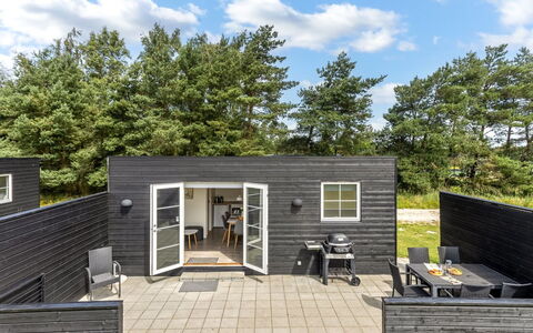 Fay - 900M from the Sea: Home, Cottage, Porch, Siding, Farmhouse, Outdoor Structure