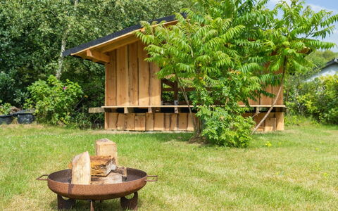 Bruno - 400M from the Sea: Grass, Grassland, Land Lot, Cottage, Rural Area, Meadow, Garden Buildings, Garden, Shed