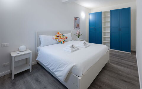 Aselli Home: Interior Design, Furniture, Bedroom, Bed, Floor, Flooring, Wood, Bed Sheet, Bedding, Room