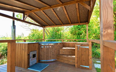 Scotney Luxury Dome